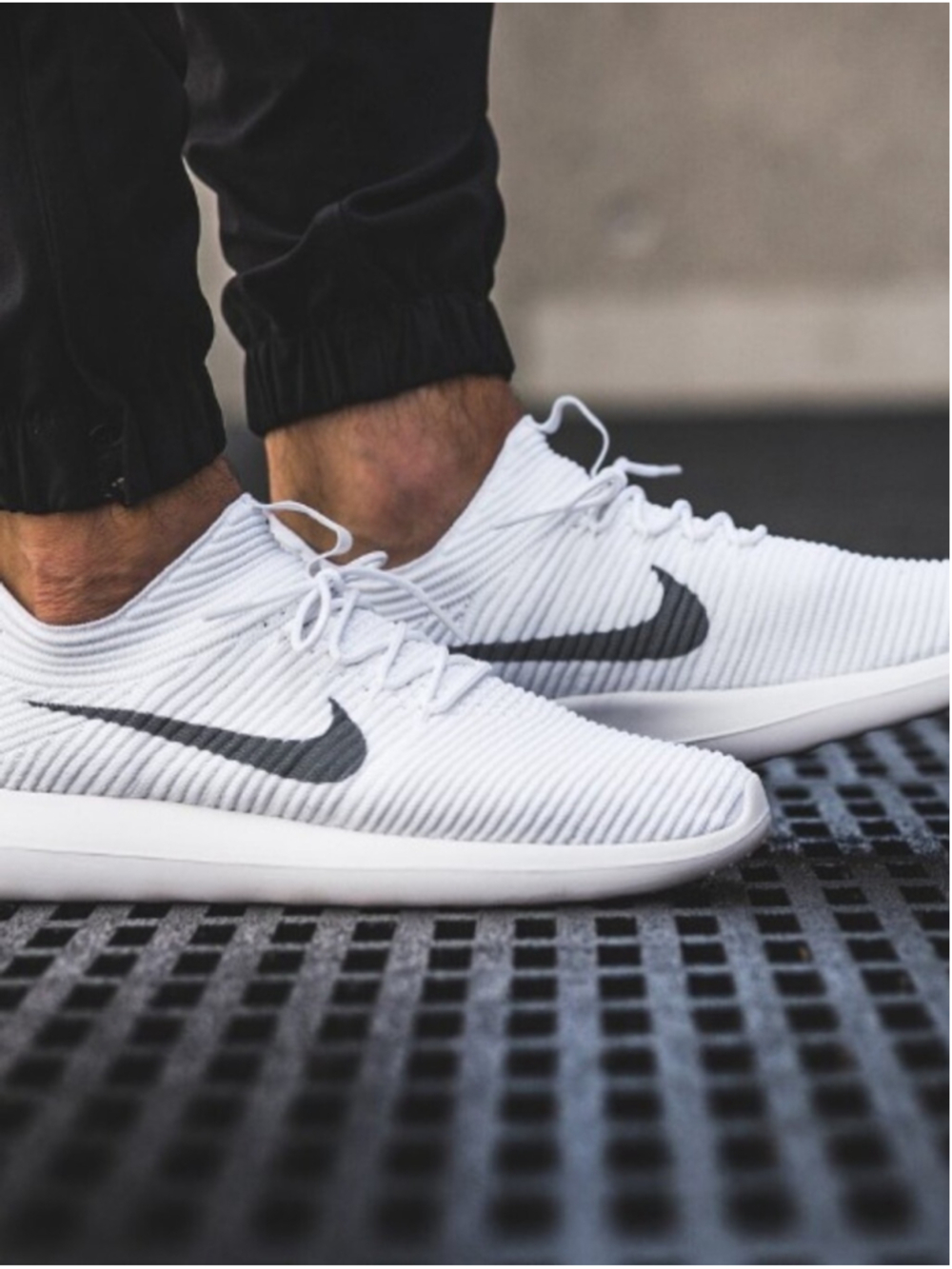 Nike Roshe Two Flyknit V2 Running 'White Wolf Grey' Athletic Shoes